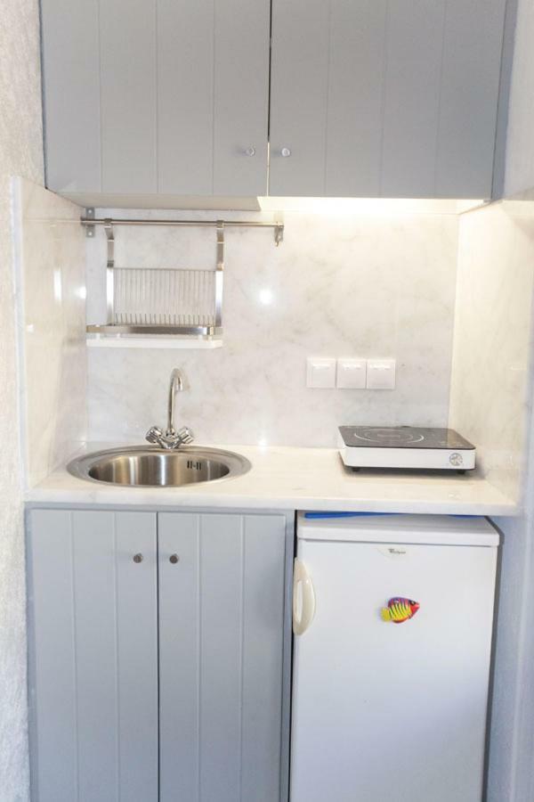 Kyma Studios Livadi  Buitenkant foto